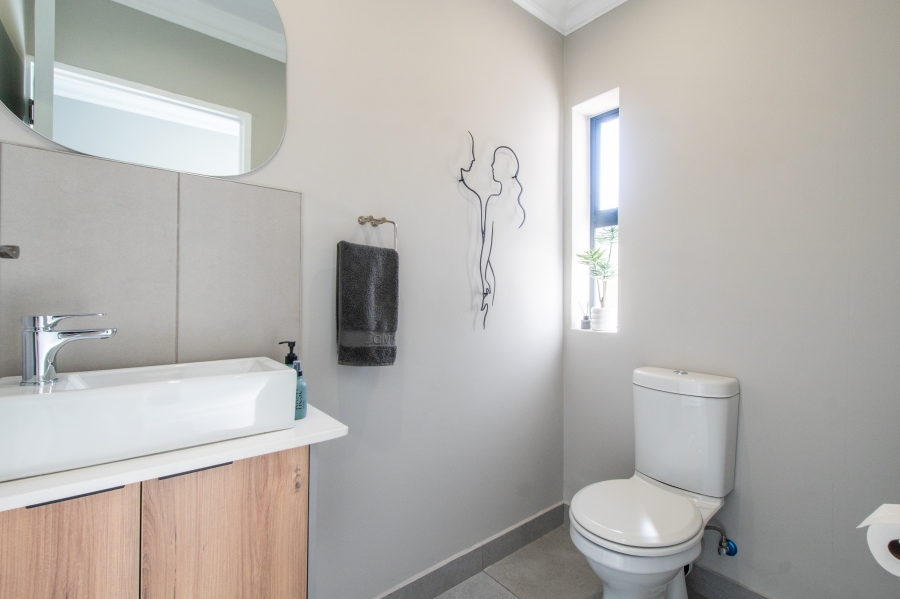 3 Bedroom Property for Sale in Seemeeu Park Western Cape